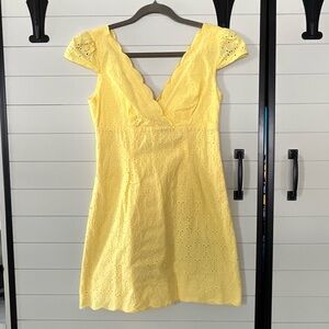 Laundry Yellow Scalloped Eyelet Dress Size 4 Small Cap Sleeves Scallop Flirty